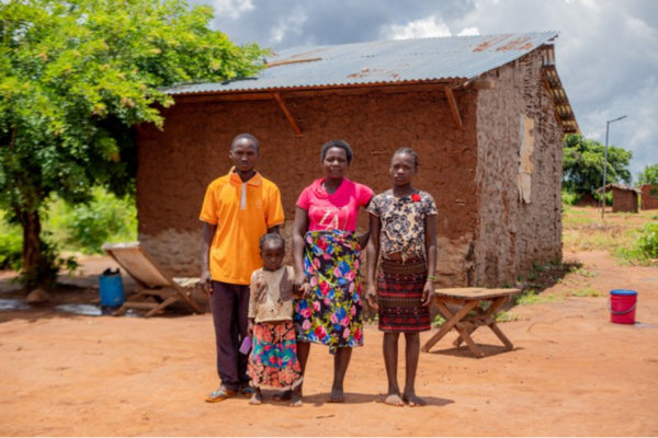 Noodhulp -cash voor voedsel voor een gezin